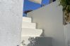 Apartment in Martigues - Logis de pêcheur 20 m de la mer