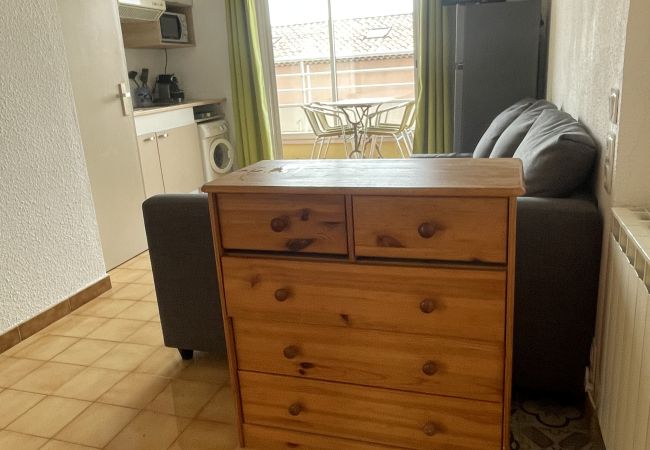 Studio in Martigues - Studio dans le village des pecheurs de Carro Studio in Martigues - Studio dans le village des pecheurs de Carro