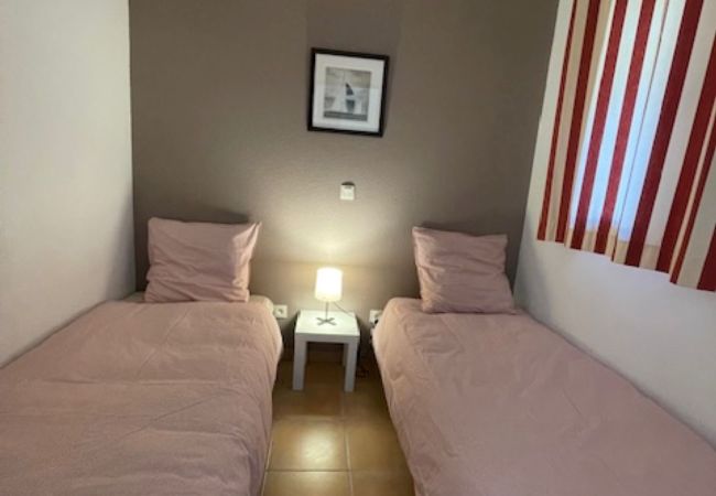 Apartment in Martigues - Carro, proche de la mer, appartement 2 chambres Apartment in Martigues - Carro, proche de la mer, appartement 2 chambres