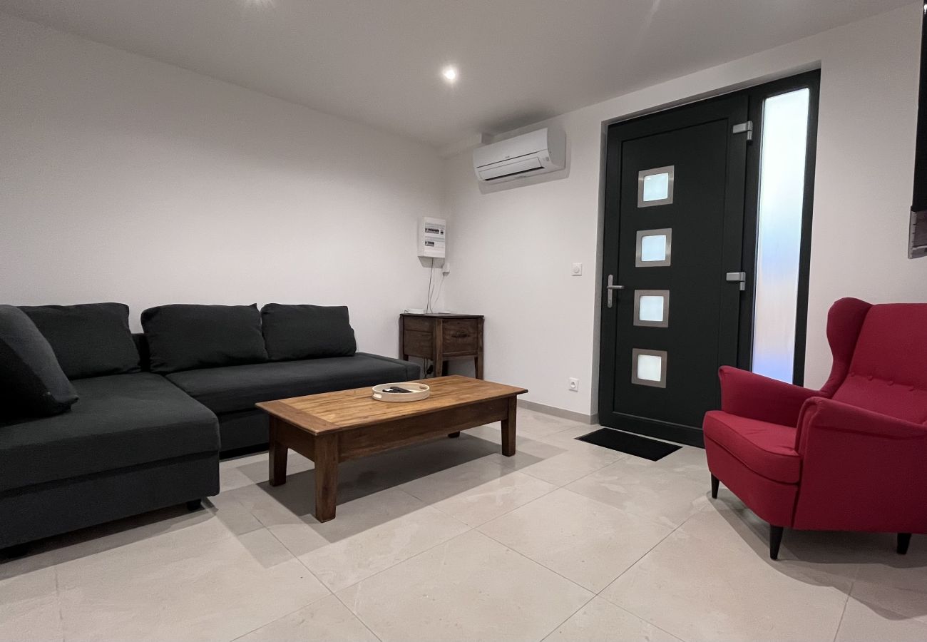Apartment in Martigues - Martigues centre logement neuf avec parking