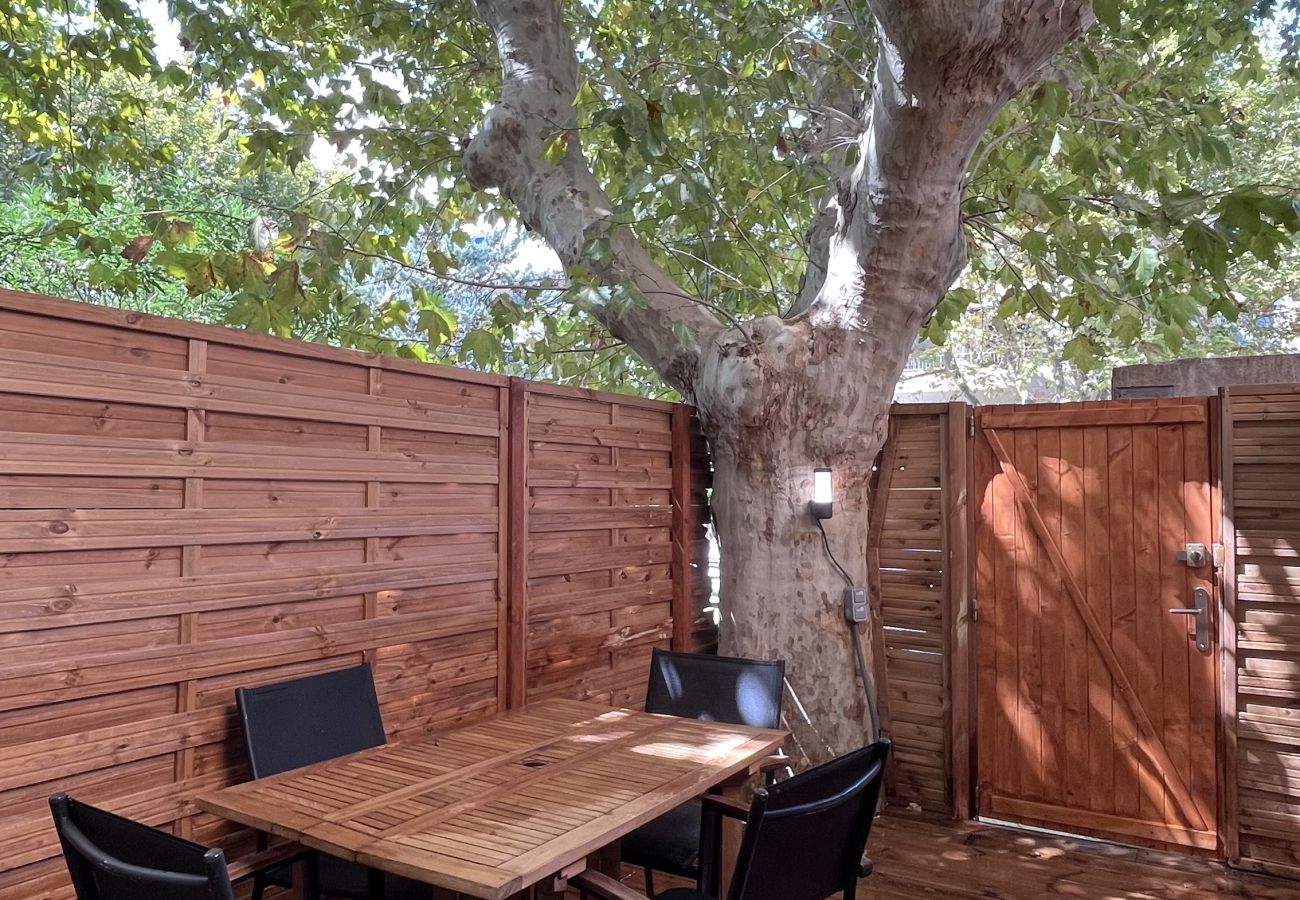 Apartment in Martigues - Martigues centre logement neuf avec parking