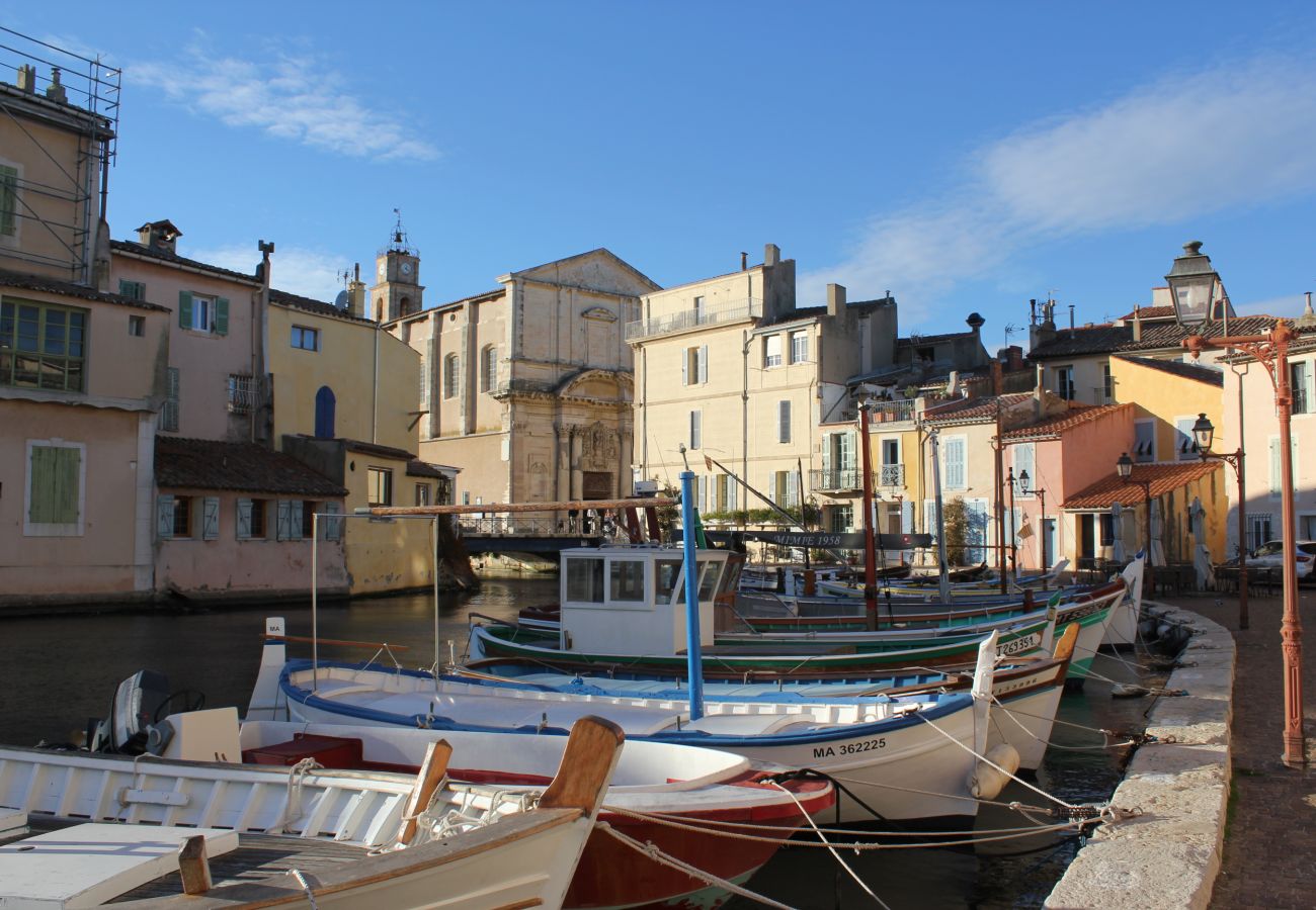 Studio à Martigues - STUDIO AU CENTRE VILLE DE MARTIGUES