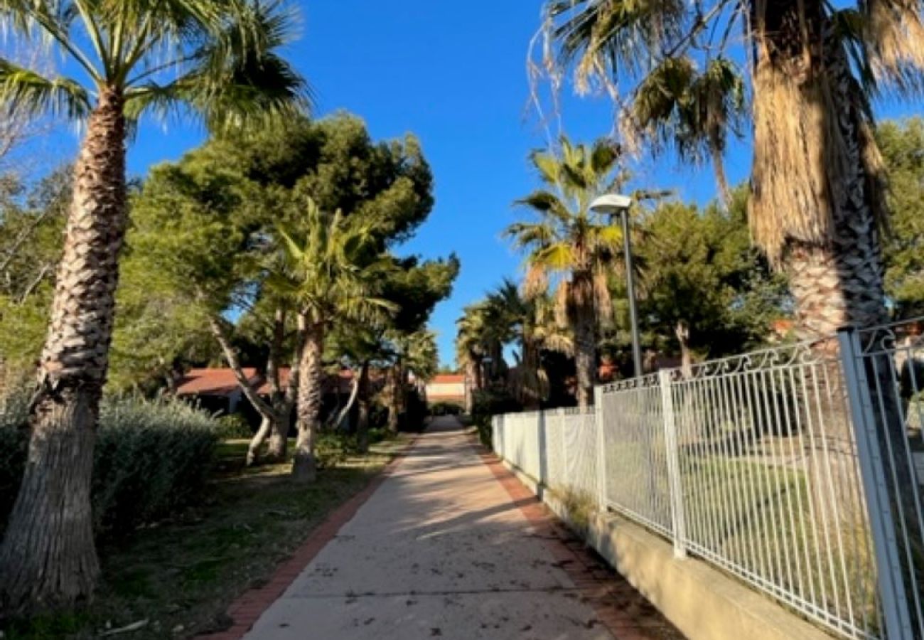 Appartement à Martigues - Résidence Cap Bleu à Carro