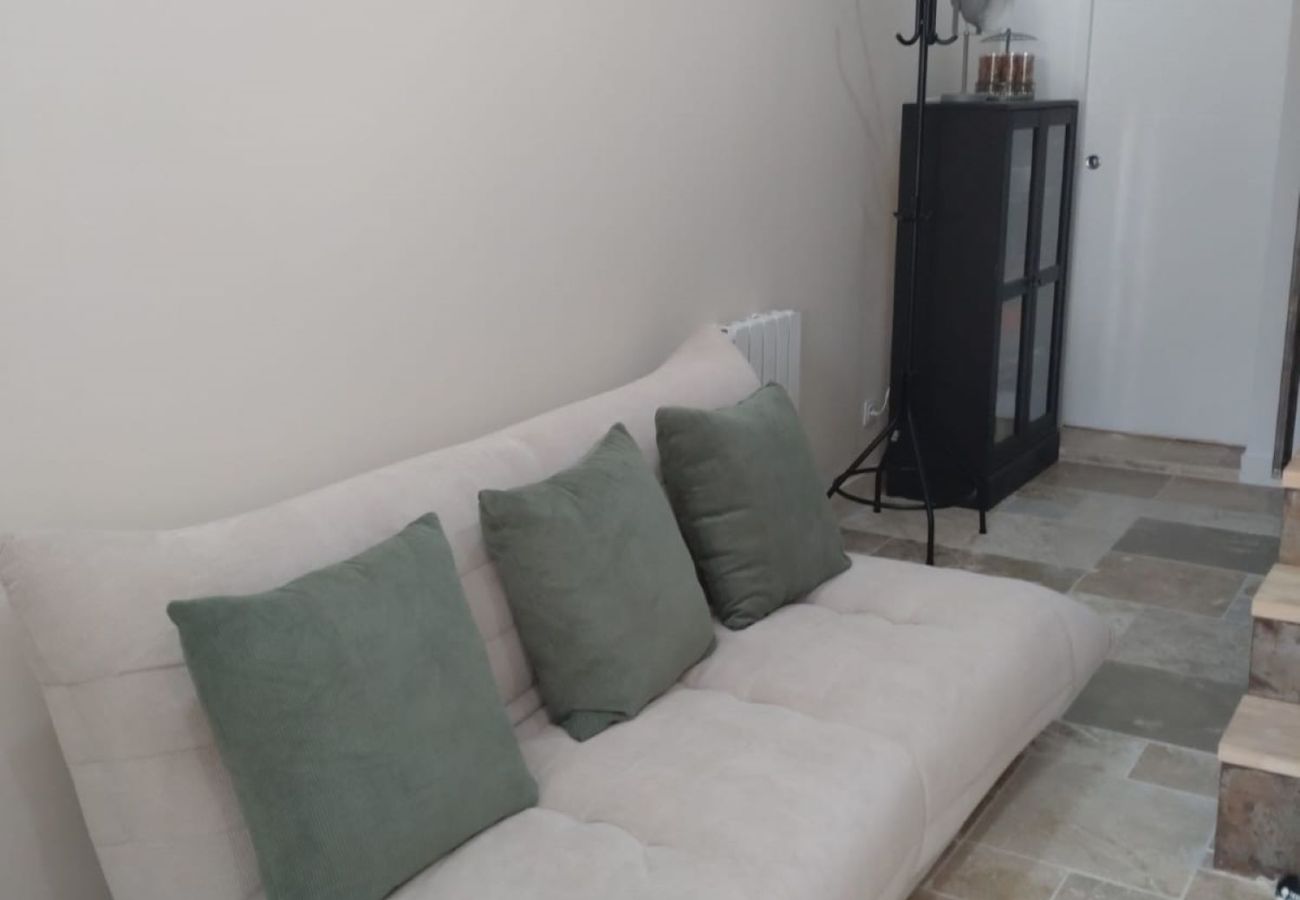Studio à Martigues - Le Cabanon au village de Carro