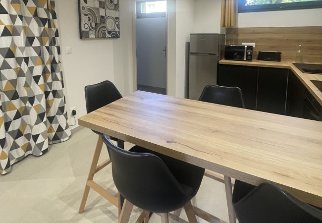 Appartement à Martigues - Logement neuf au centre de Martigues avec parking Appartement à Martigues - Logement neuf au centre de Martigues avec parking